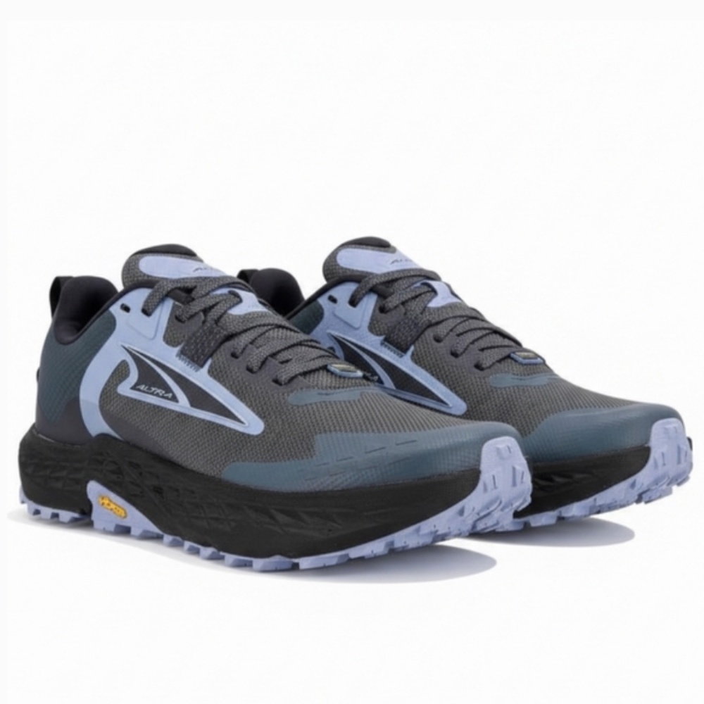 Altra Athletic Shoes in Gray and Black
